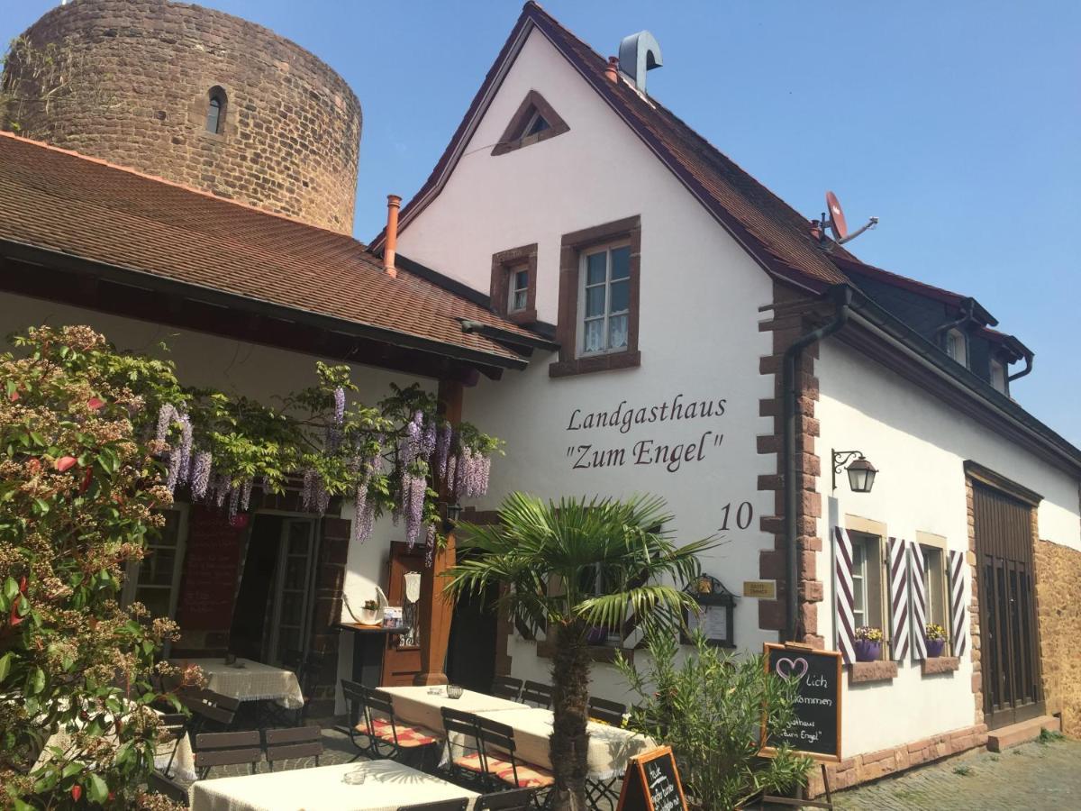 ホテル Landgasthaus "Zum Engel" Neuleiningen エクステリア 写真